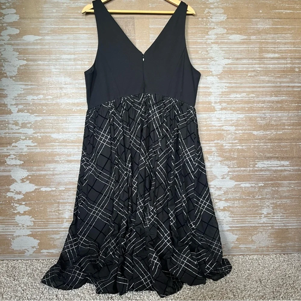 Torrid Black Ponte Mesh Knit Plaid Sparkle Midi Dress Holiday Party Womens 18 - Picture 3 of 6